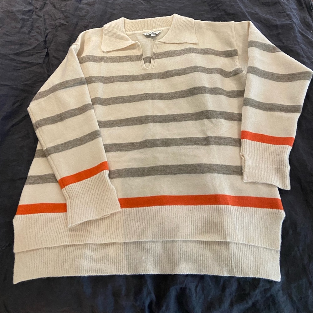 Women’s sweater